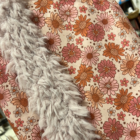 Faux Fur Blanket - Pink Daisies