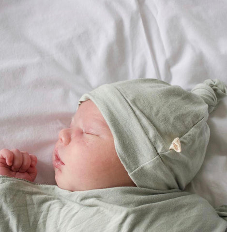Tenth & Pine Bamboo Baby Top Knot Hat - Sage
